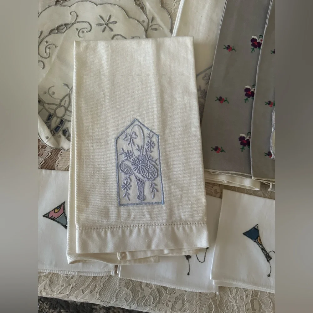 Vintage Napkin Bundle Mismatched lot of 12